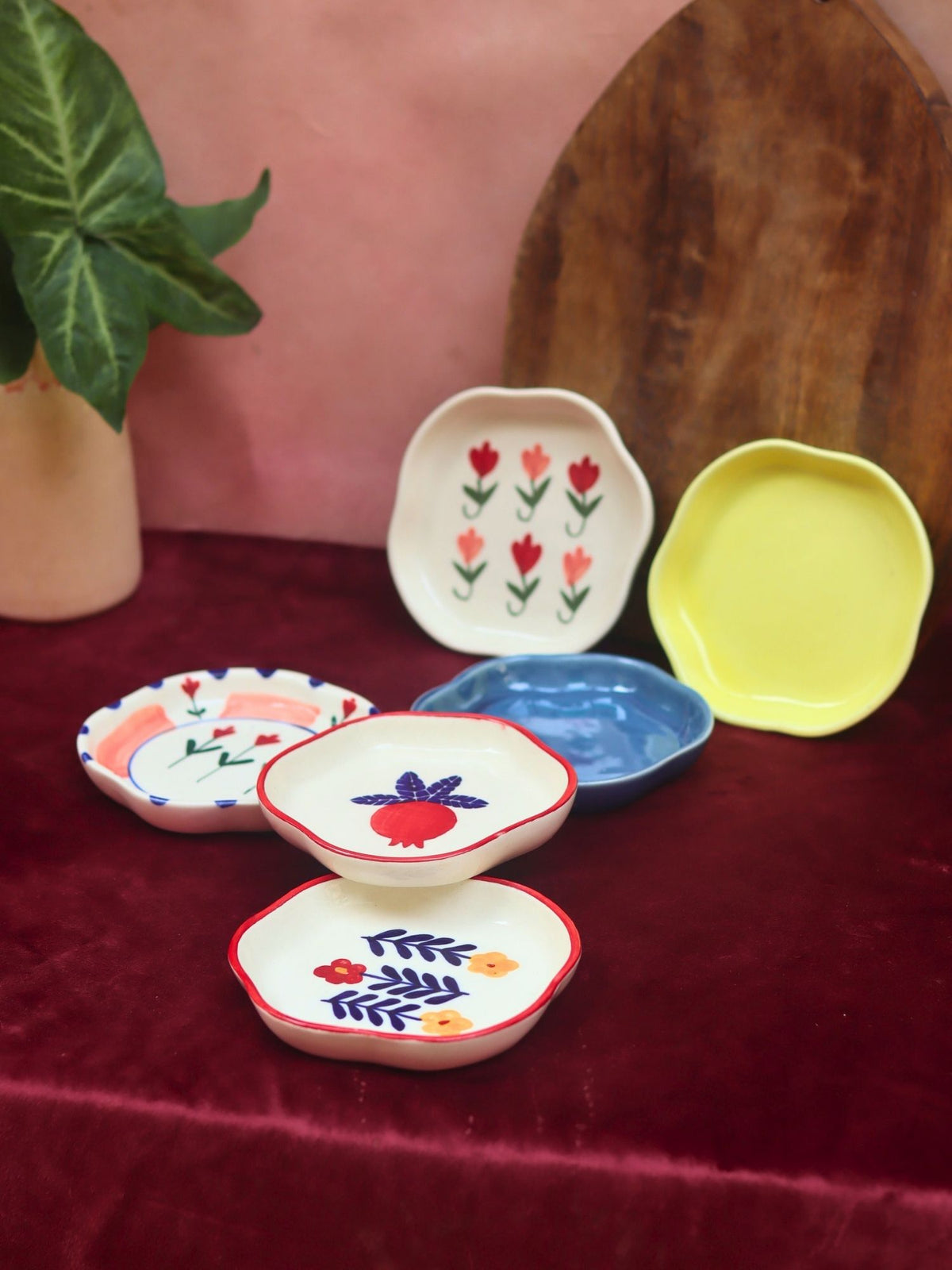 Set of 6 Delightful Treat Handmade Dessert Plate (for the price of 5)