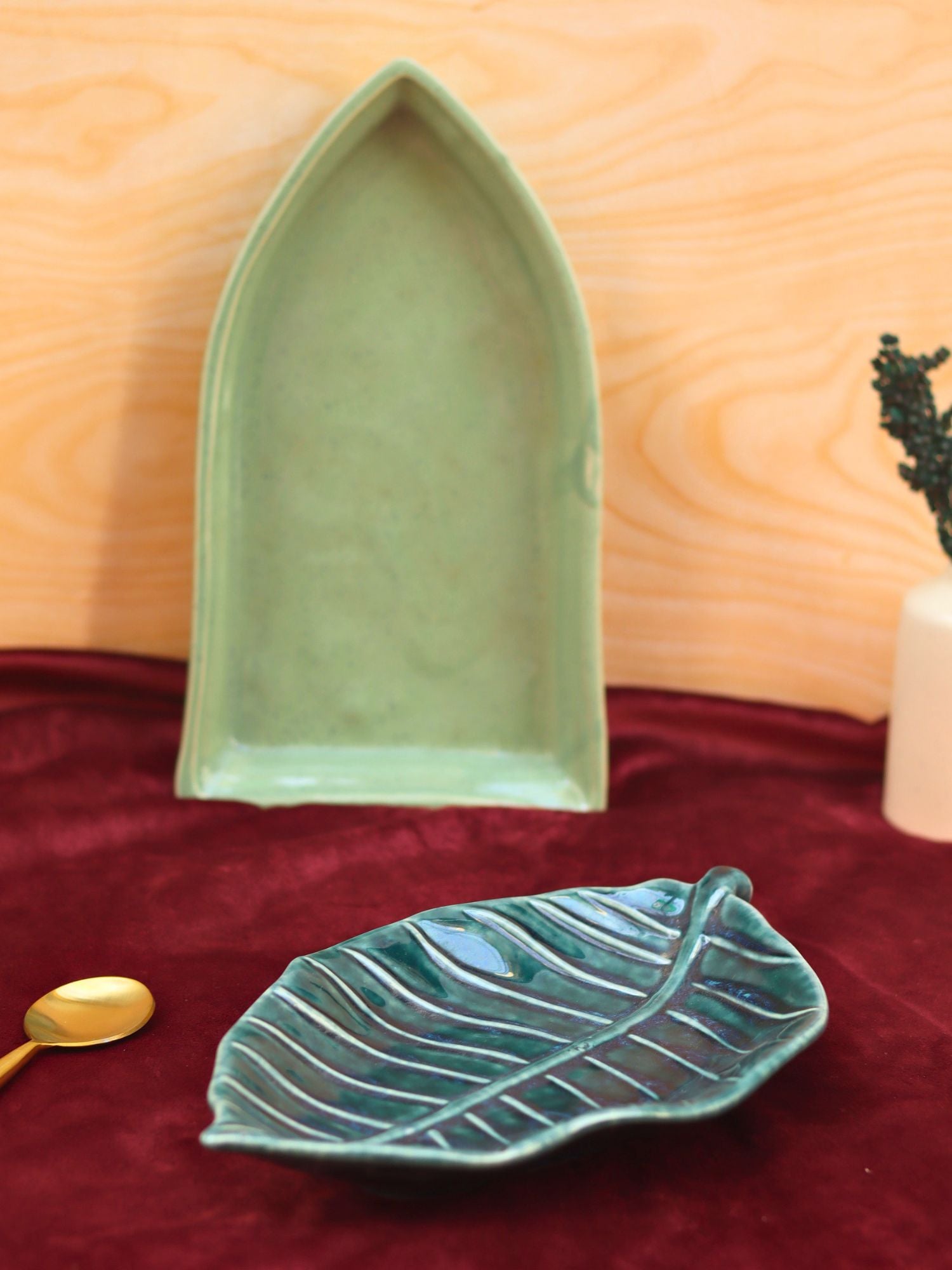 Set of 2 - foilage leaf platter & Sage green Boat platter combo handmade in India