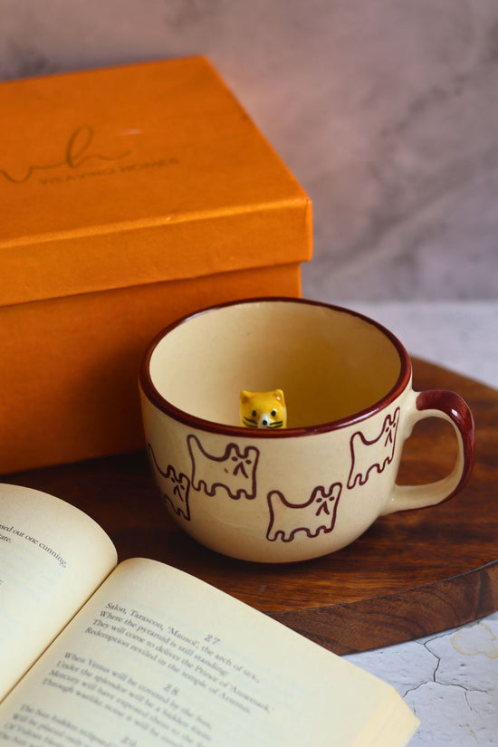The OG Cat Mug in a premium Gift Box 