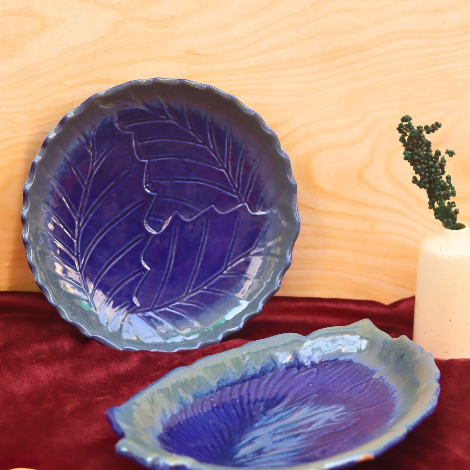 handmade Set of 2 - Royal Blue Round Engraved Platter & royal blue betel leaf platter combo
