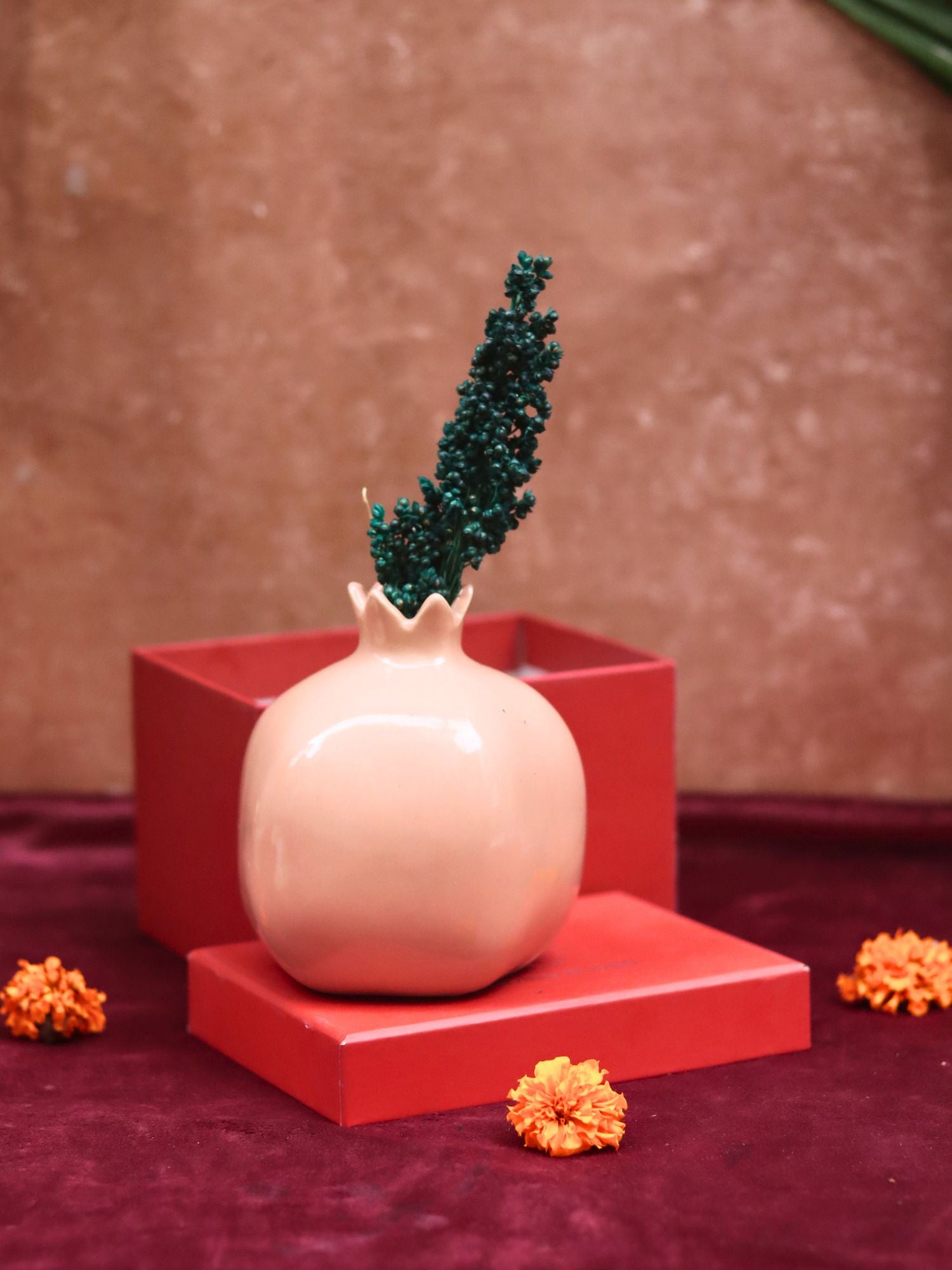 Handmade Lead free  Peach Anar vase Gift Box