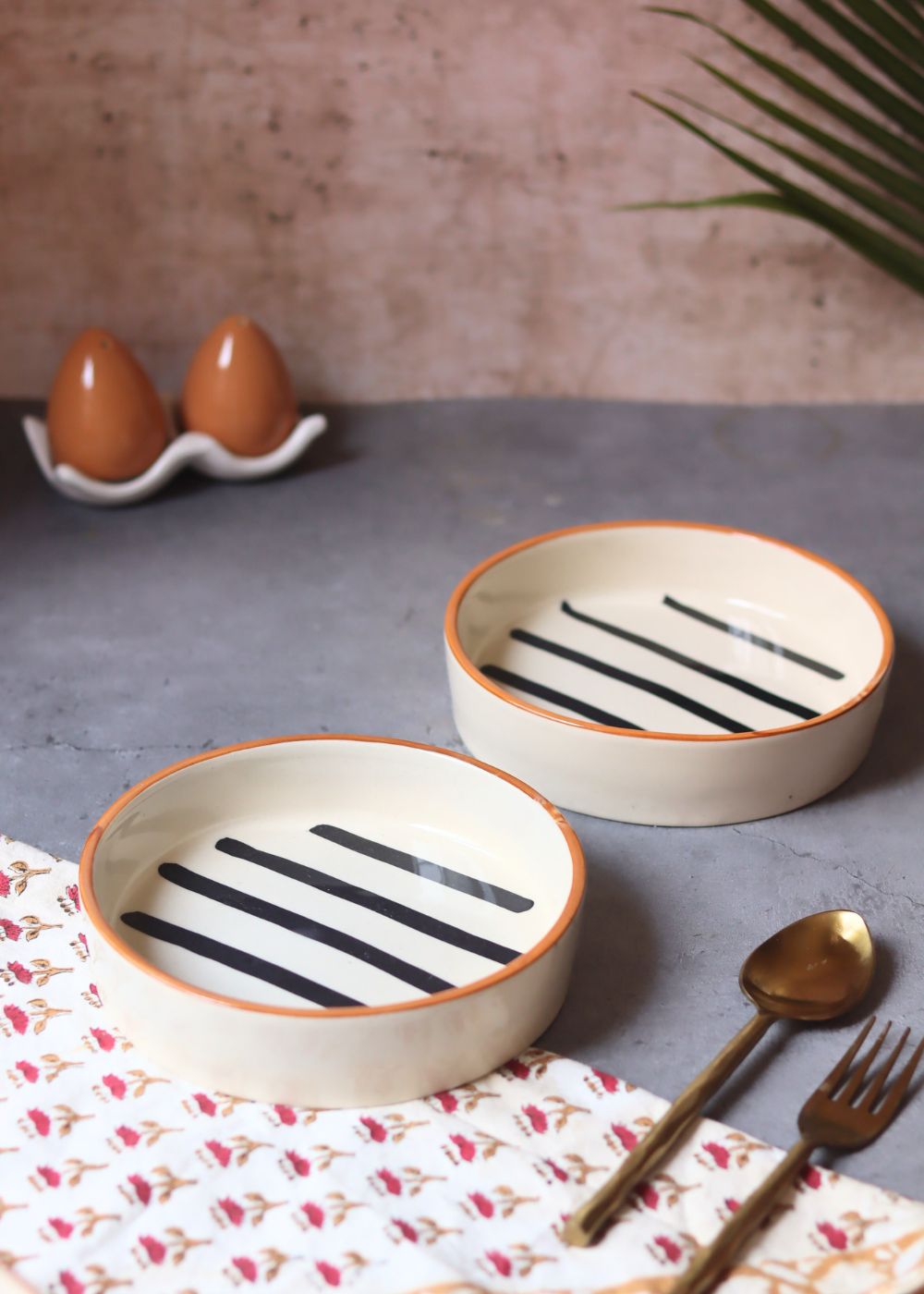 Zebra - Salad Bowl made by ceramic