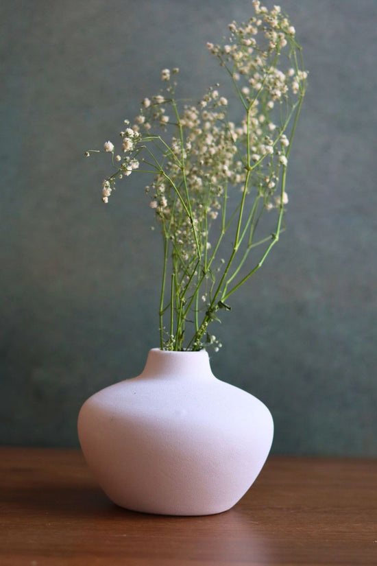 handmade esoteric vase round - white 