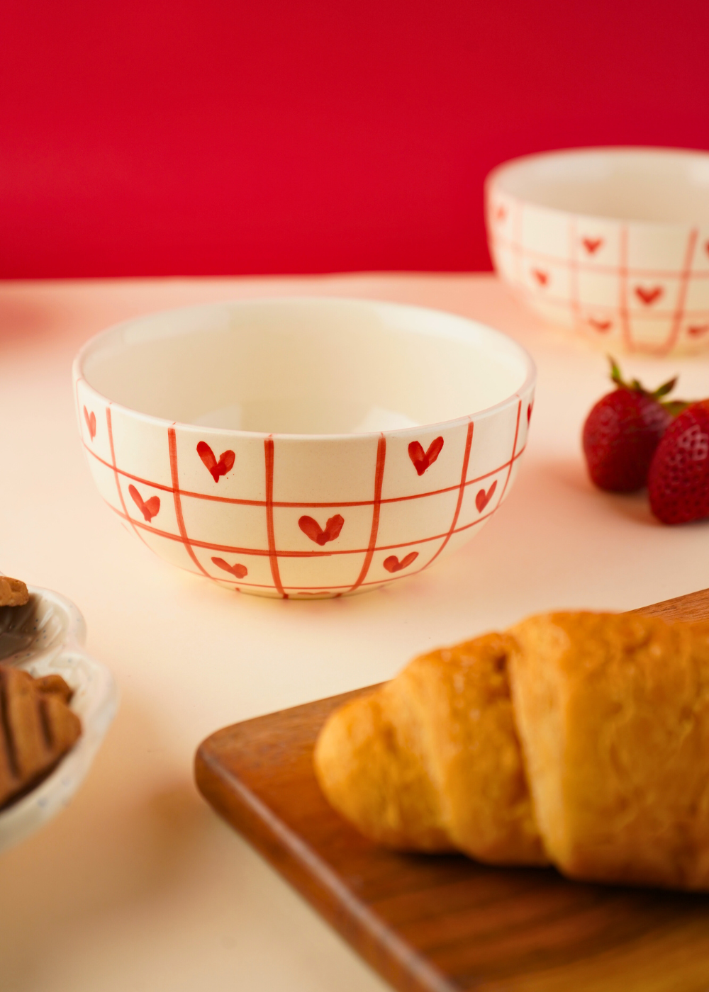 ceramic red chequered heart bowl 