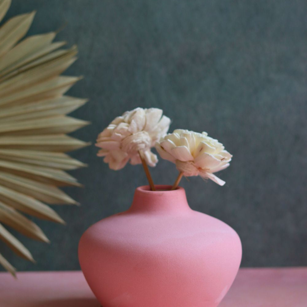 Handmade esoteric vase round pink 