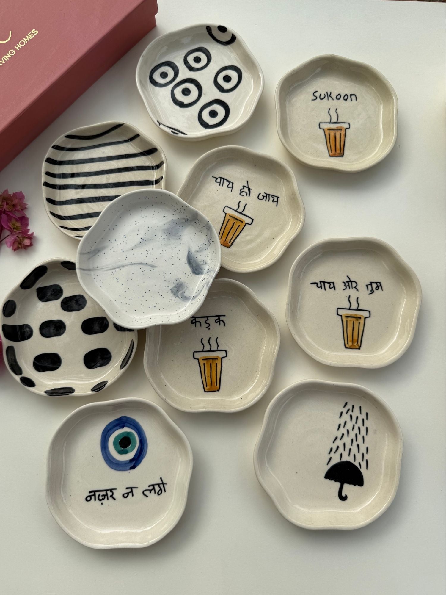 Set of 10 Black & White Dessert Plate (for the price of 7)