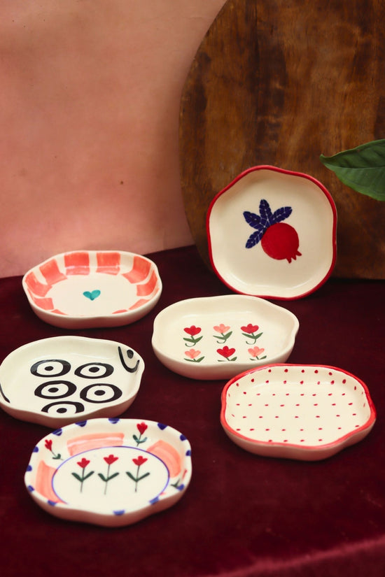 Set of 6 Bliss handmade Dessert plate (for the price of 5) made by ceramic