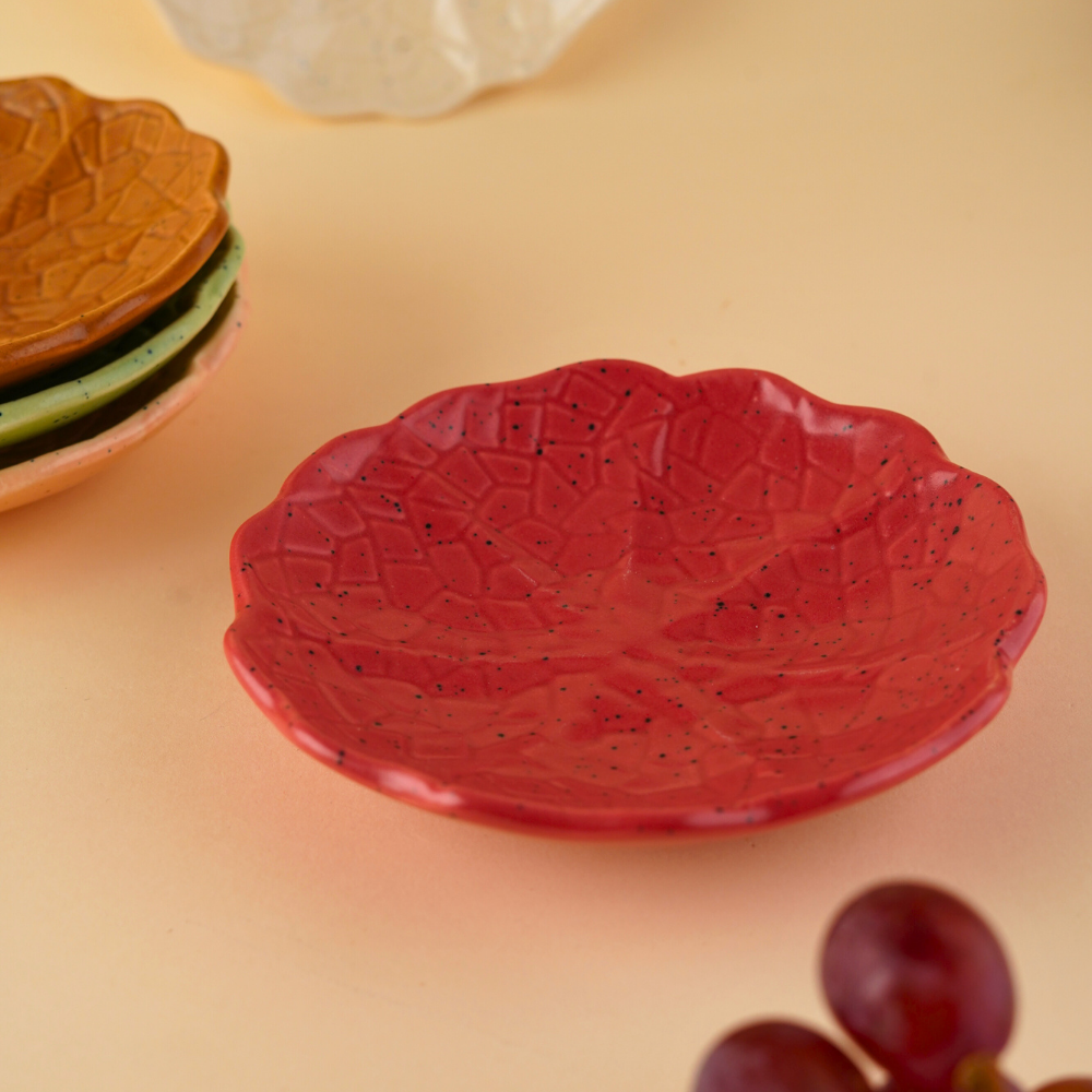 handmade red cabbage dessert plate with premium red color