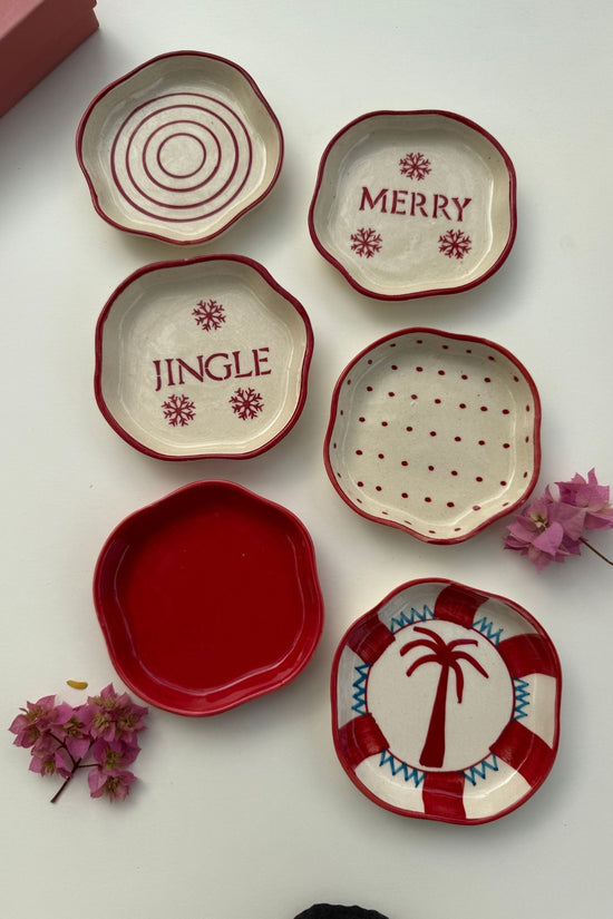 Set of 6 Joyful Treat Dessert plate (for the price of 5) lead free plates combo