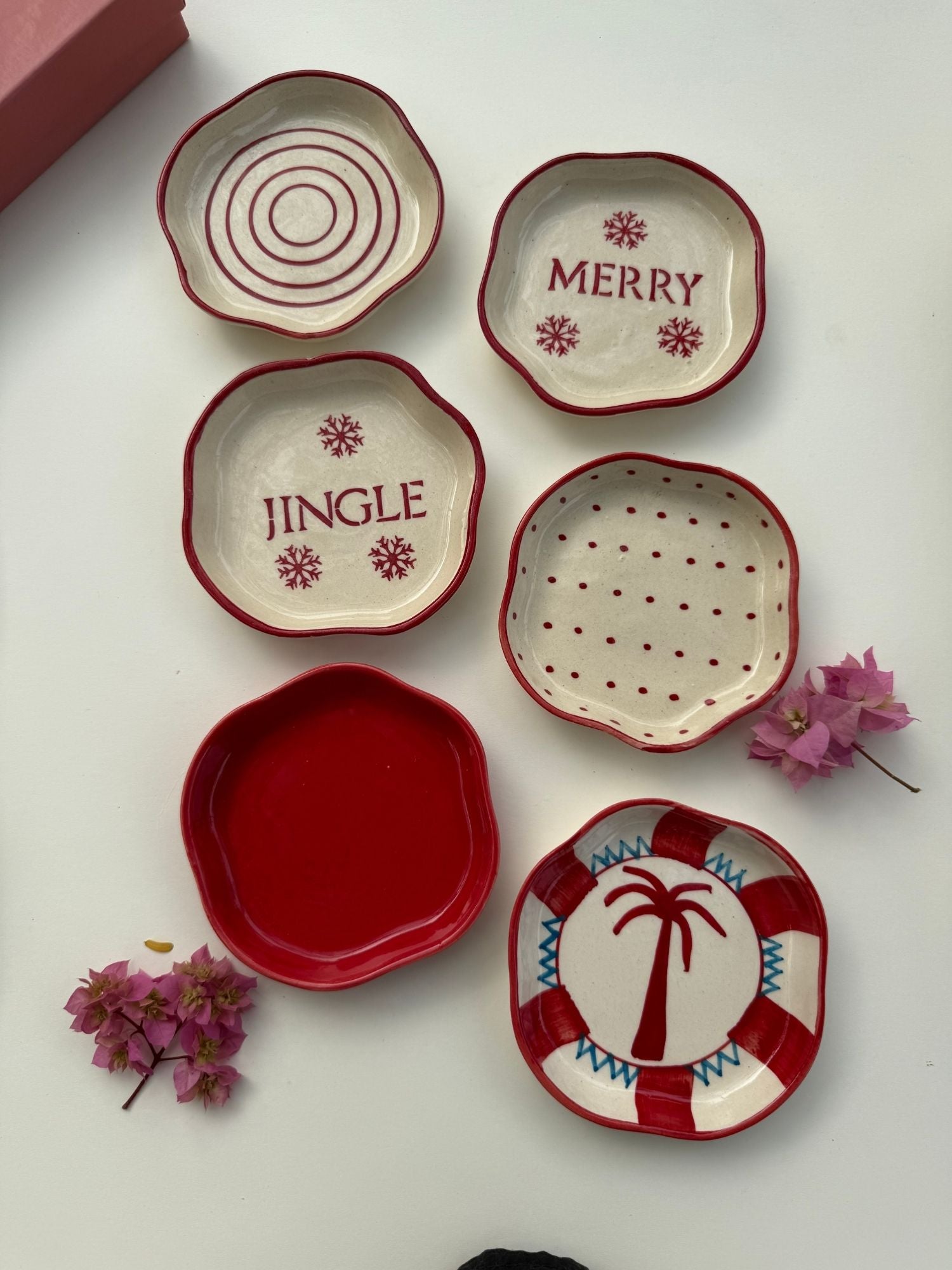 Set of 6 Joyful Treat Dessert plate (for the price of 5) lead free plates combo