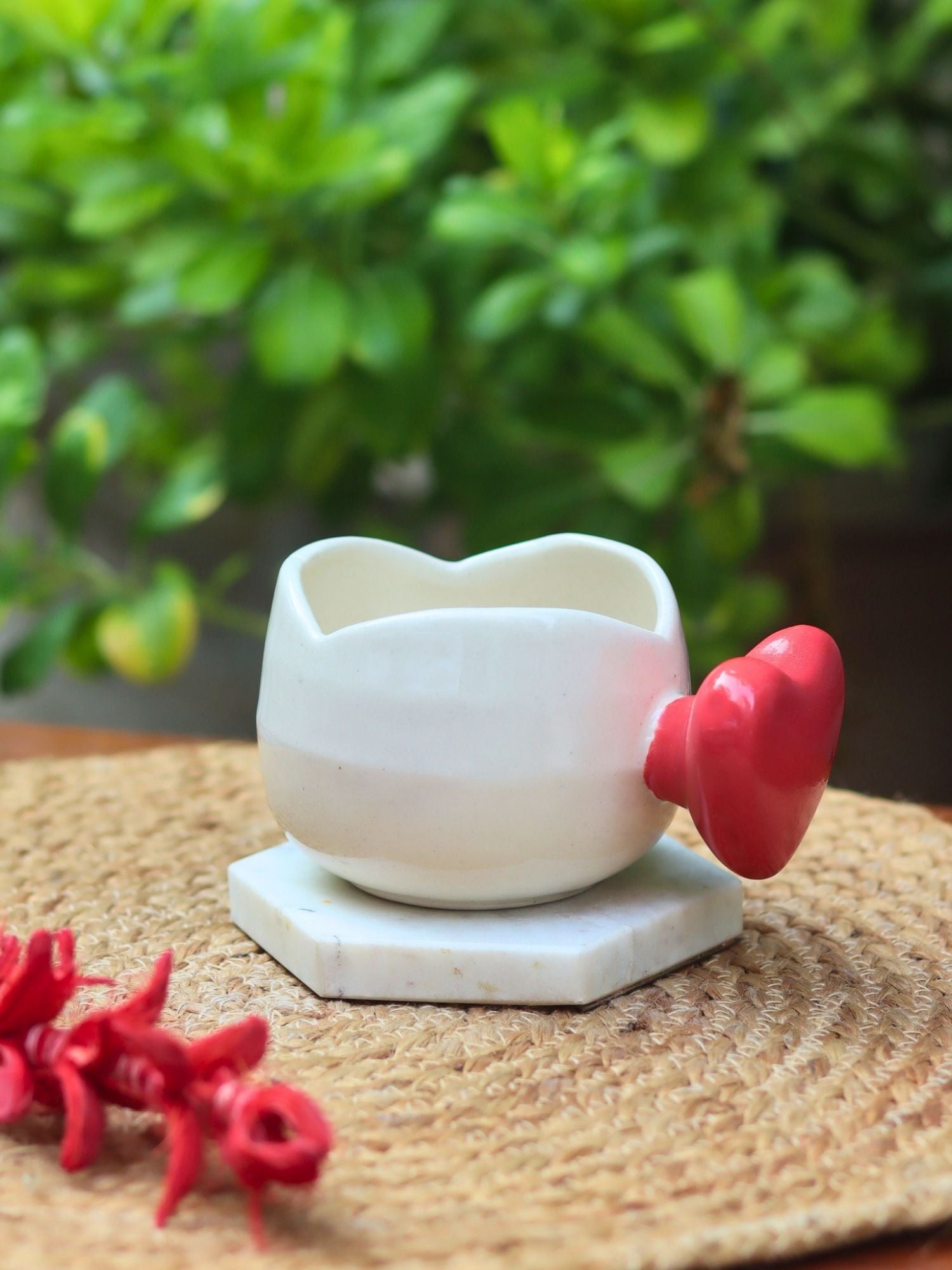 Love Handle Mug made by ceramic