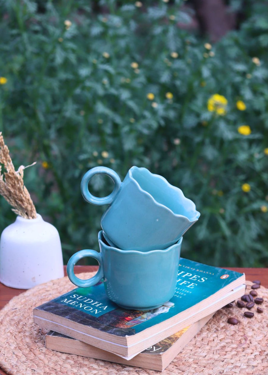 Teal wavy mug with premium quality material