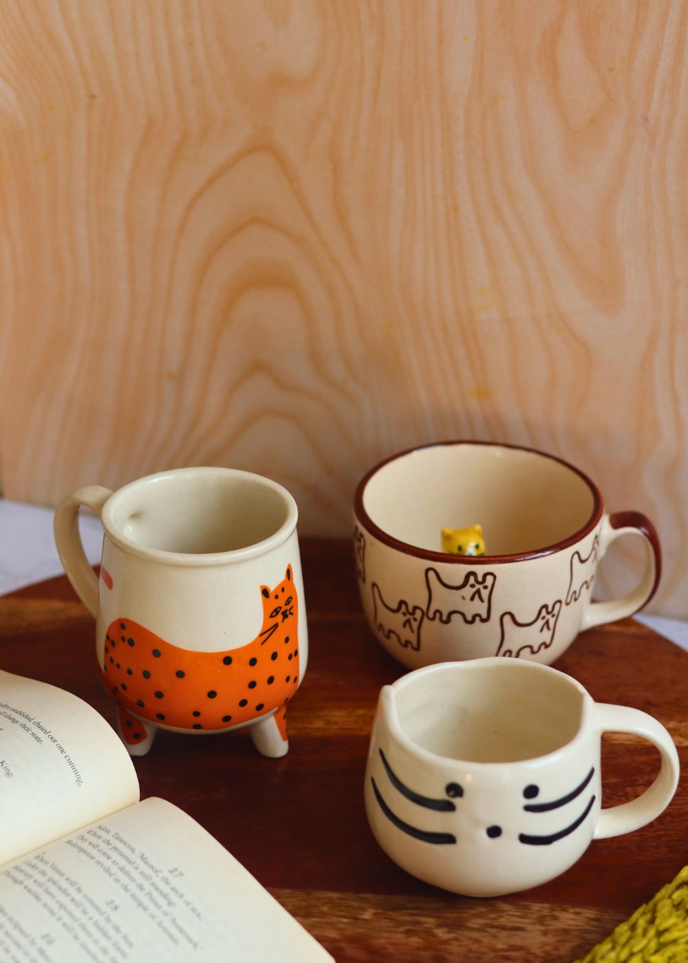 Set of 3 Catty Mugs made by ceramic