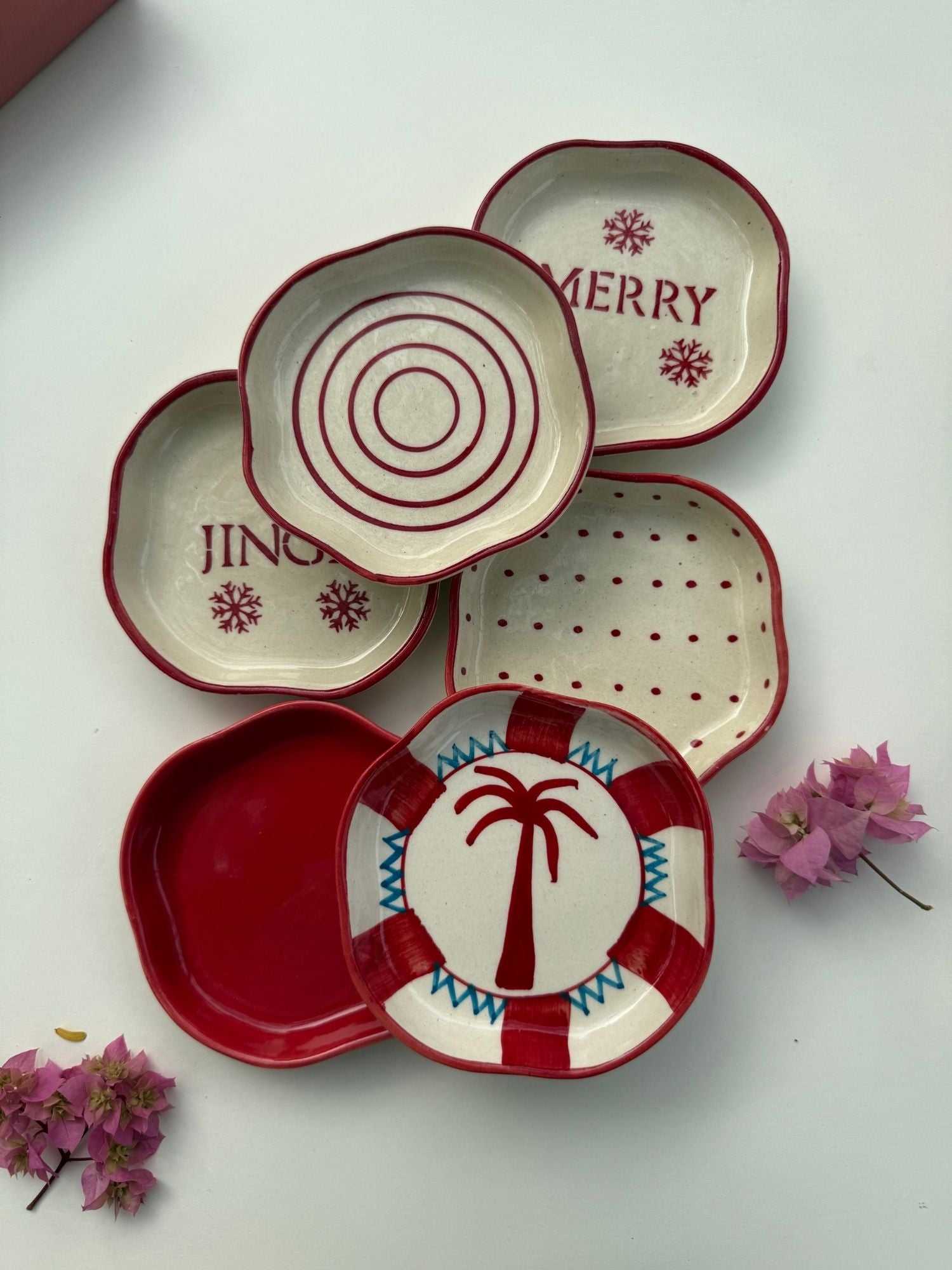 Set of 6 Joyful Treat Dessert plate (for the price of 5) with premium quality material