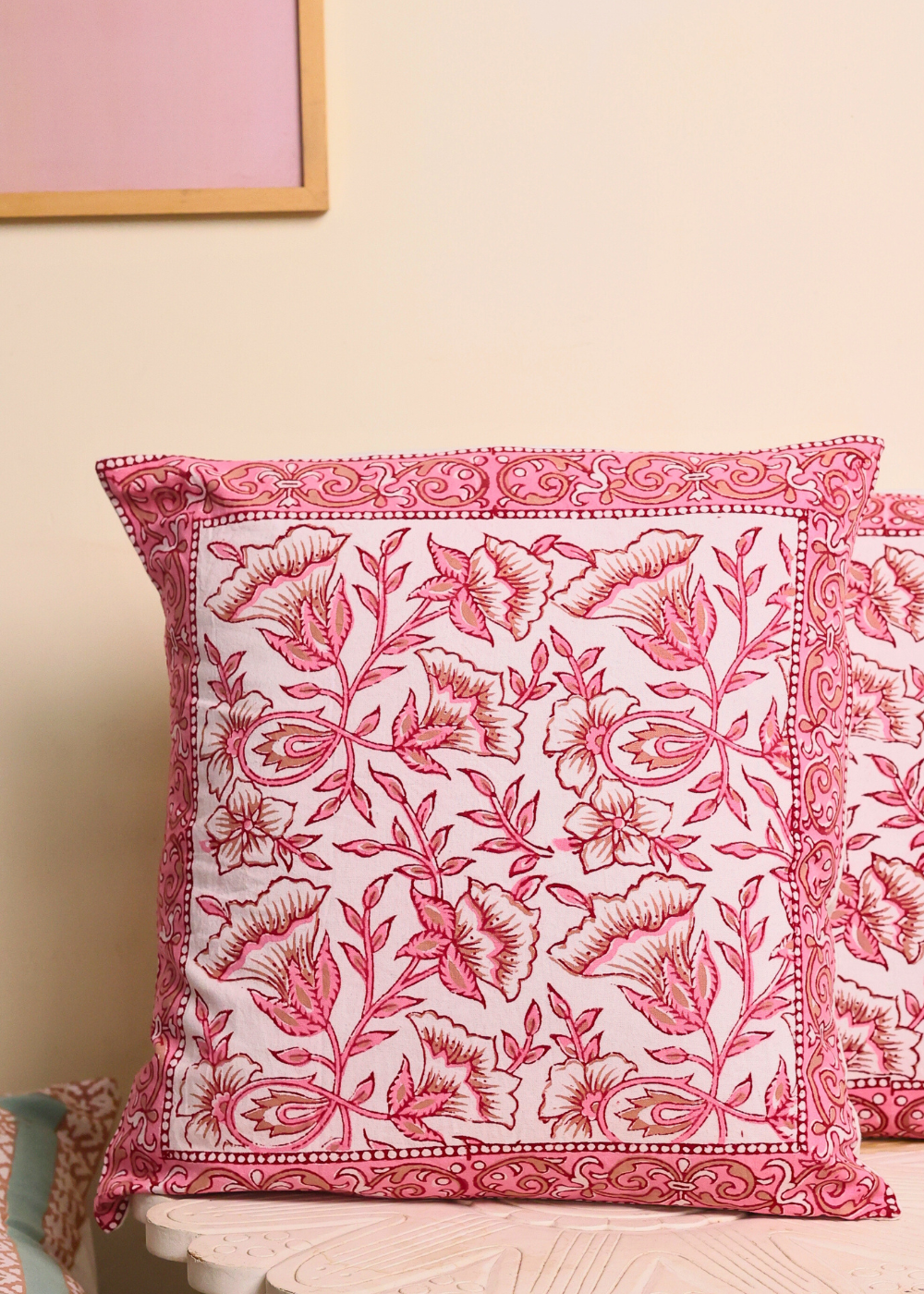 Intricate design pink cushion covers
