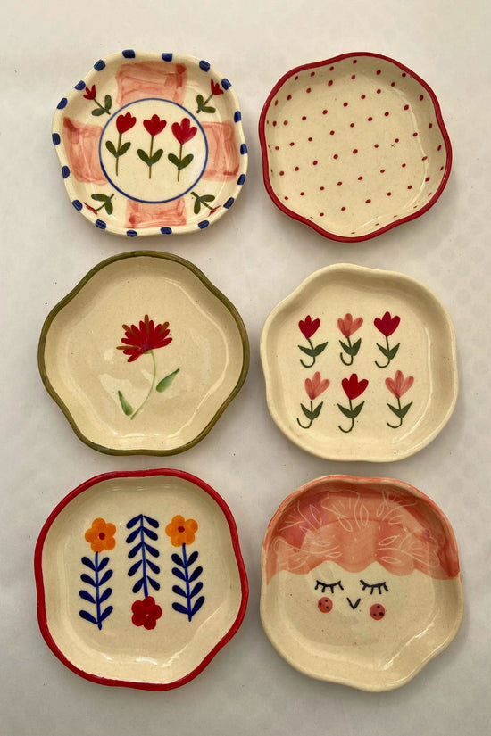 Set of 6 Floral Dreams Handmade Dessert Plate (for the price of 5) with premium quality material