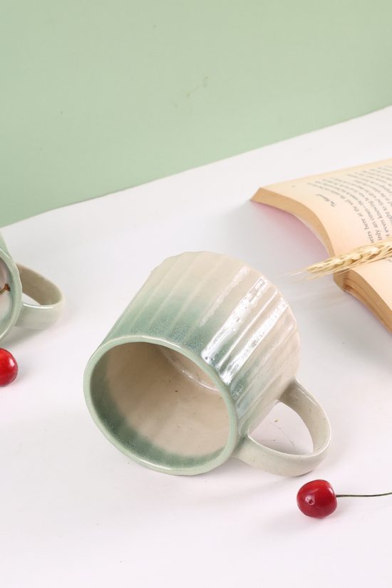 Green mug