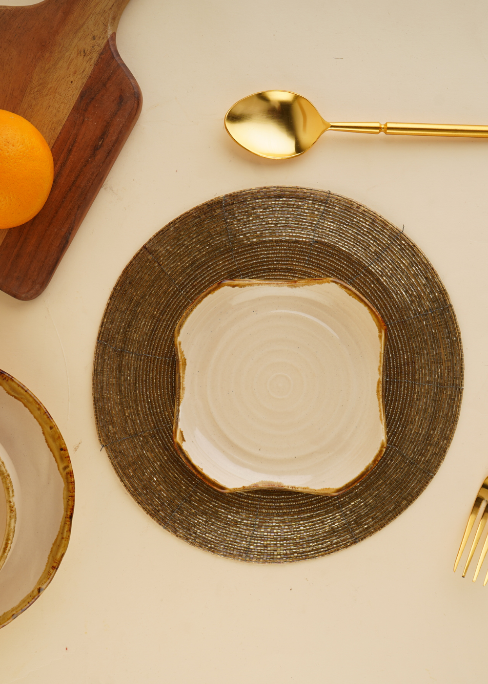 Ivory stoneware dessert plate 