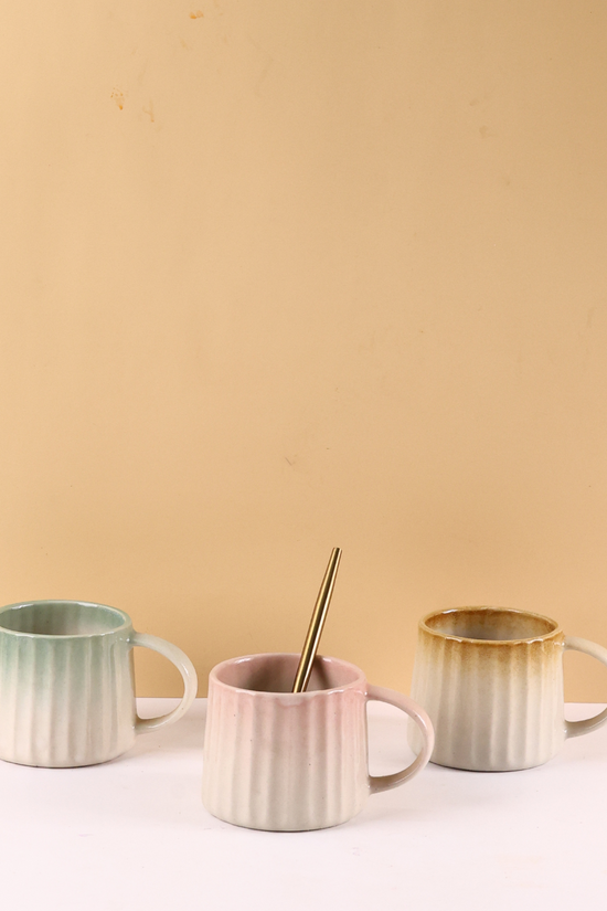 ombre mugs made by ceramic 