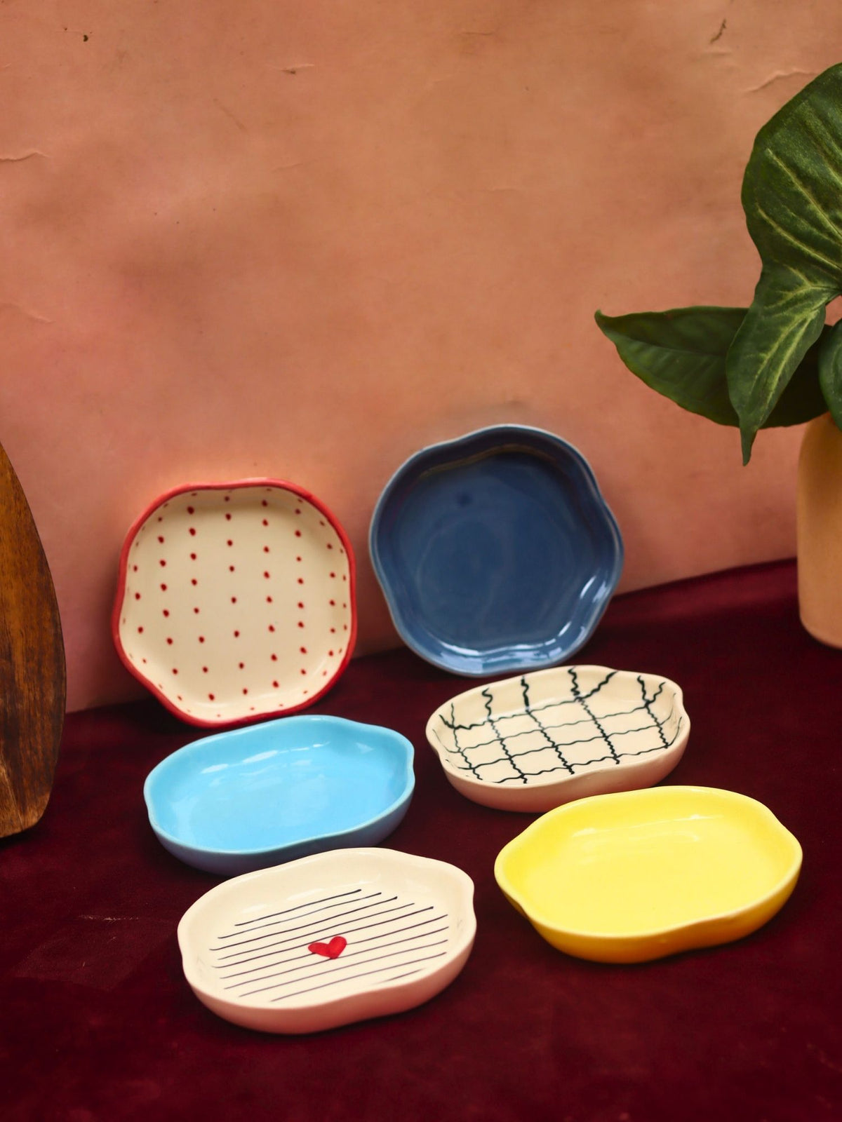 Set of 6 Mealtime Handmade dessert plate (for the price of 5)