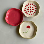 set of 3 dessert plates made by ceramic 