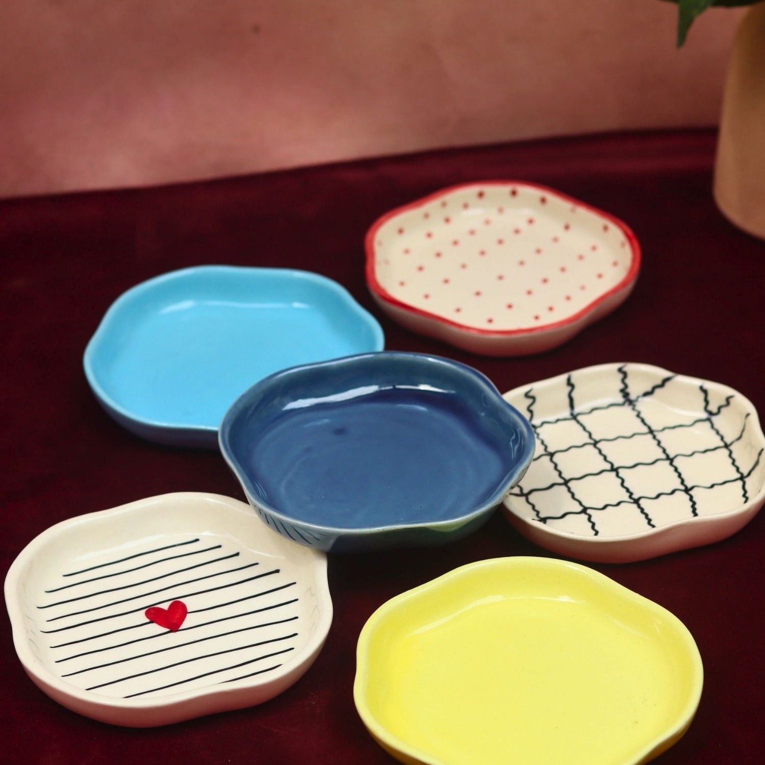 Set of 6 Blue & White Dessert Plate (for the price of 5) made by ceramic