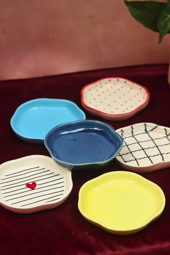 Set of 6 Mealtime Handmade dessert plate (for the price of 5)