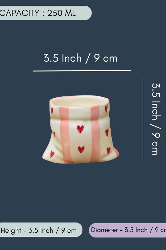 Striped Heart Pouch Mug