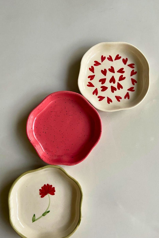 Red, All Heart & Daisy Handmade Dessert Plates  - Set of 3