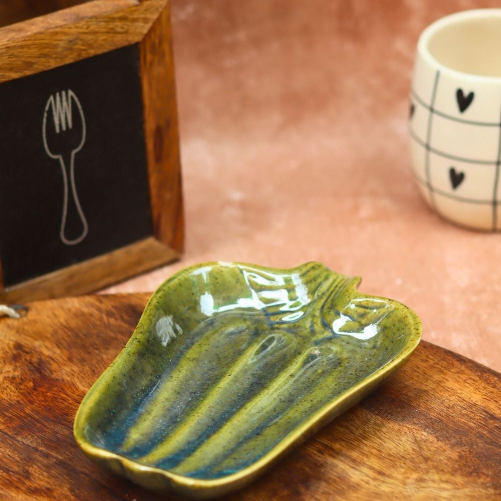 Bell Pepper Platter made by ceramic
