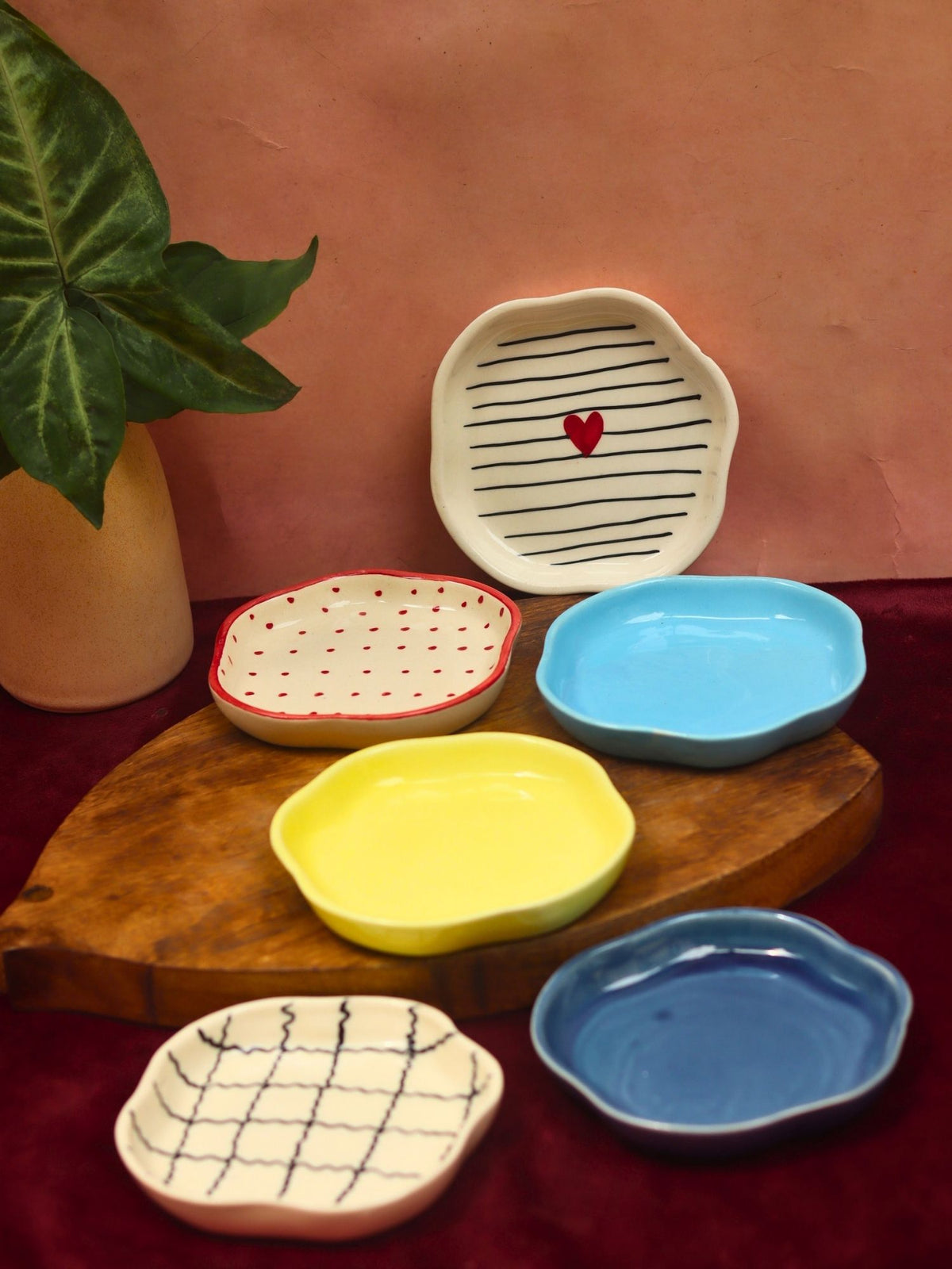 Set of 6 Mealtime Handmade dessert plate (for the price of 5)
