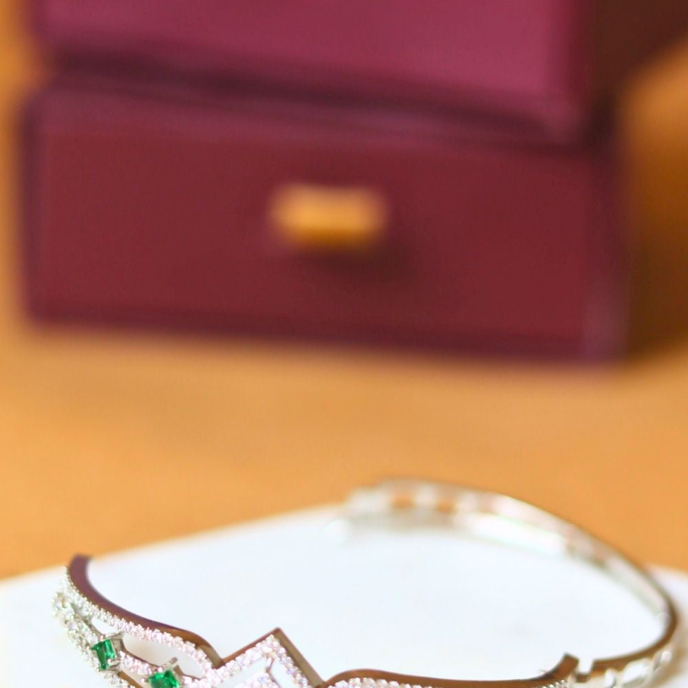 Waterproof Emerald Dream Bracelet