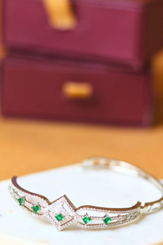 Waterproof Emerald Dream Bracelet
