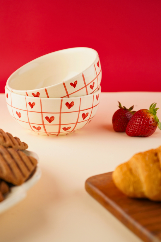 little heart in red chequered heart bowl