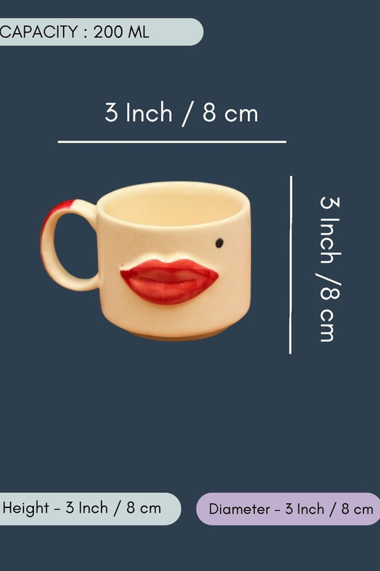 Kiss Mug