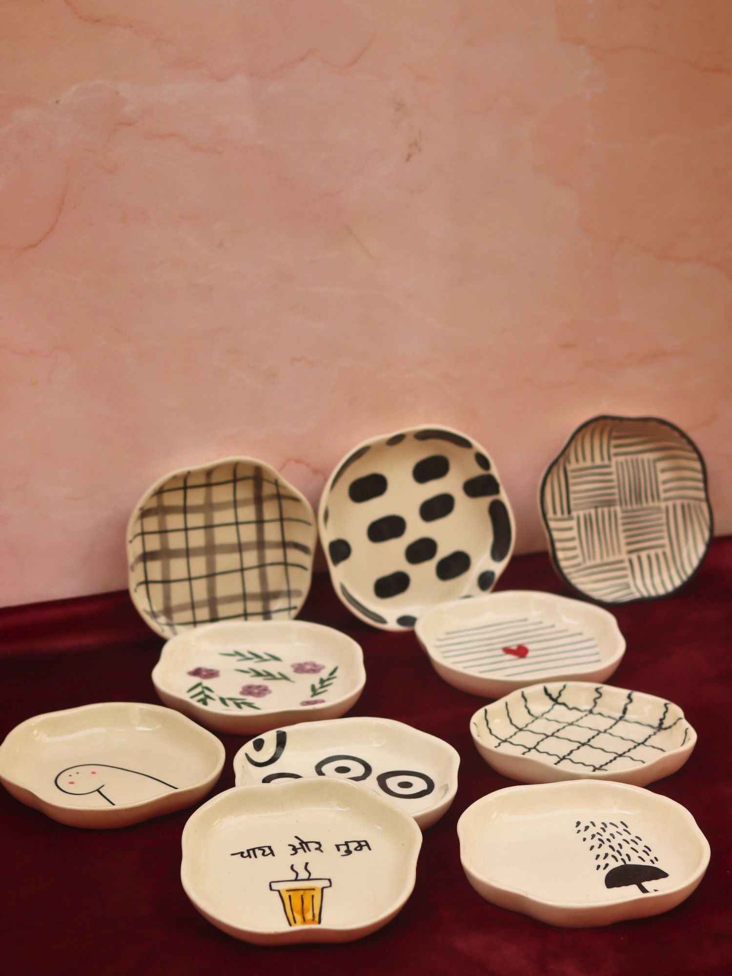 Set of 10 Black & White Bliss dessert plates combo (for the price of 7)