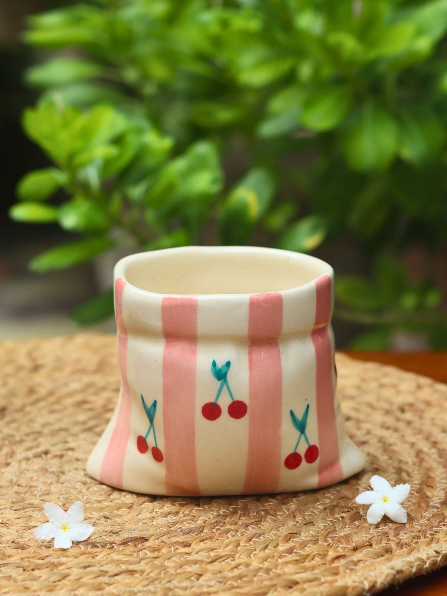 Striped Pouch Mug with premium quality material