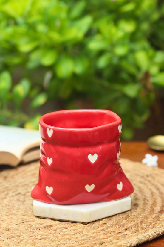 Red Heart Pouch Mug with premium quality material