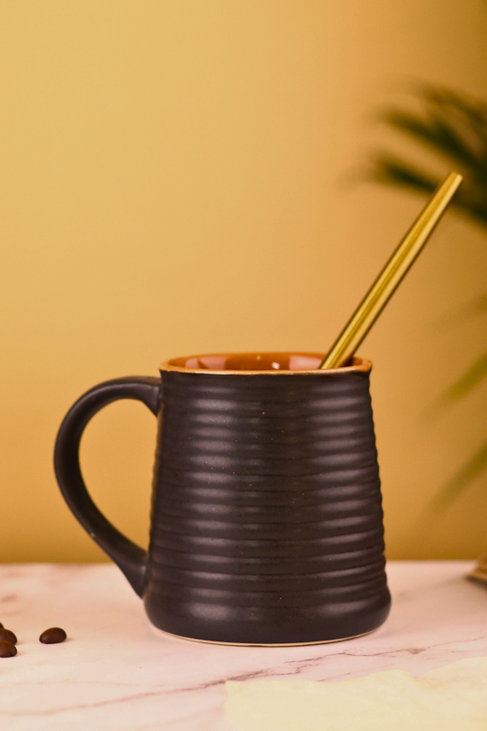 Spiral design coffee mug
