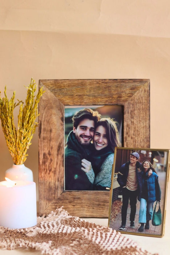 Essential Wooden Frame & Minimal Glass Frame