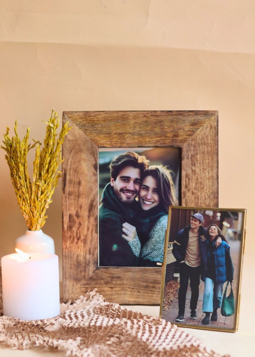 Essential Wooden Frame & Minimal Glass Frame
