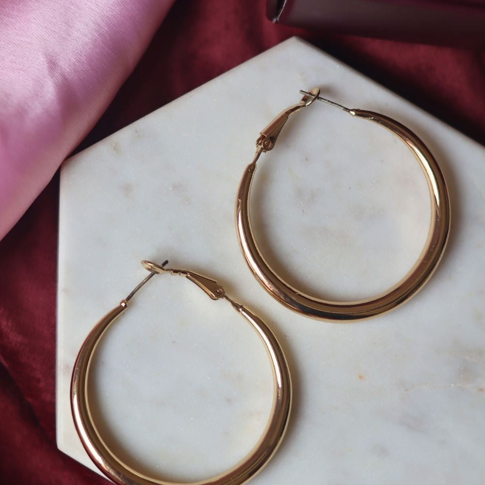 anti tarnish Basic Everyday Hoops