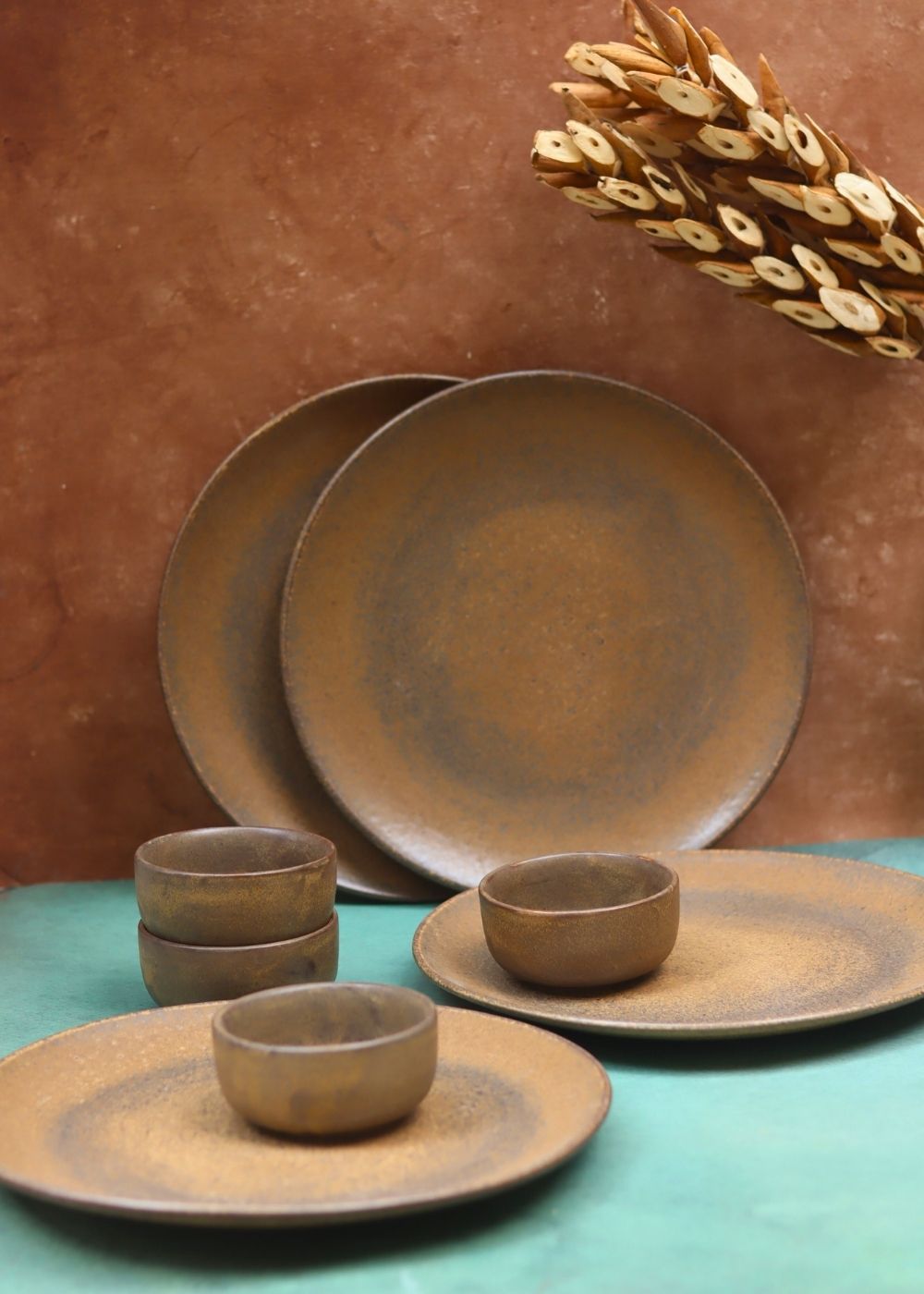 handmade Set of 8 - Woody Brown Dinner set