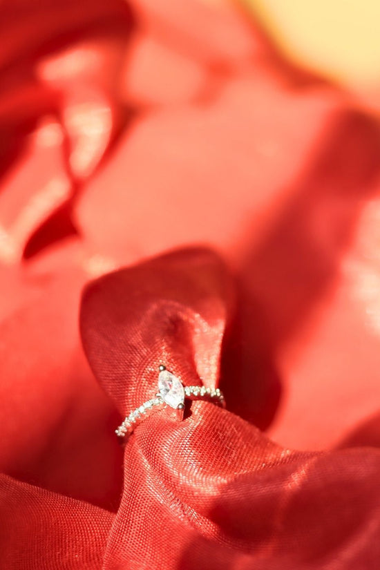 Anti tarnish Serene Diamond Ring