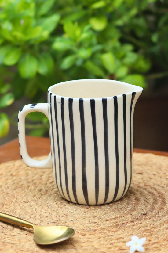 Black Striped Jug with premium quality material