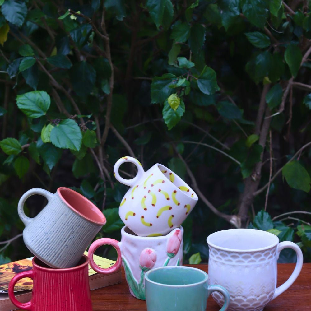 Handmade Set of 6 Delight Sip Mugs (for the price of 5)