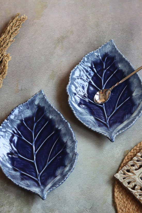 Two ceramic leaf platter with spoon