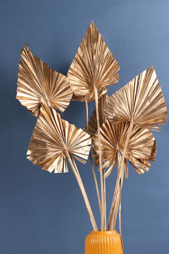 Dried gold palm bouquet