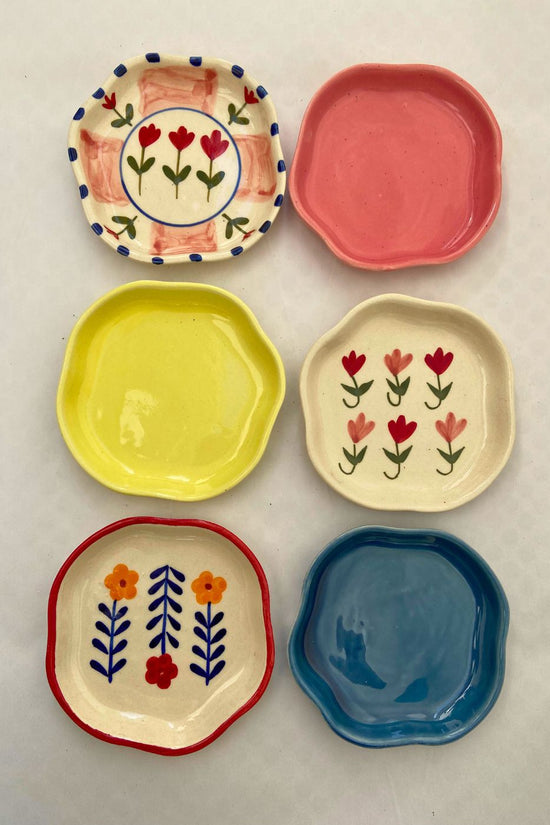 Set of 6 Delightful Treat Handmade Dessert Plate (for the price of 5) made by ceramic