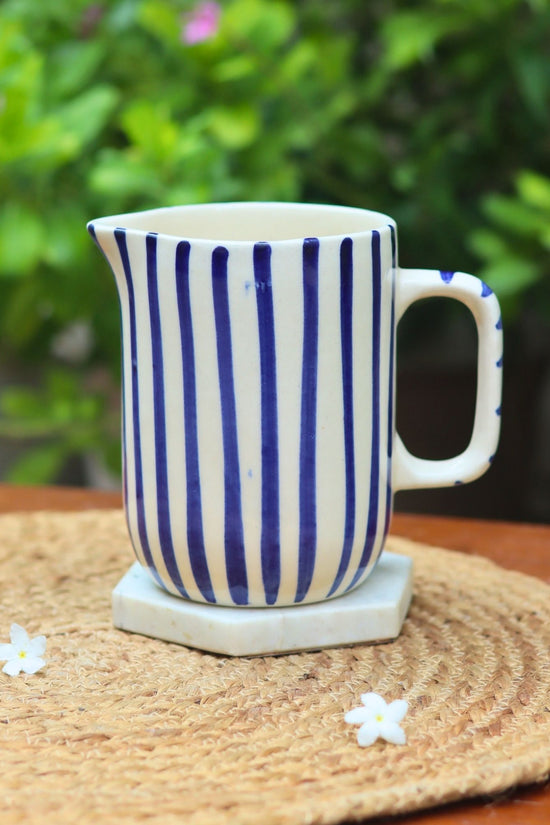 Blue striped jug with premium quality material